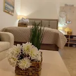 公寓 влас комплекс амфора , студио 704