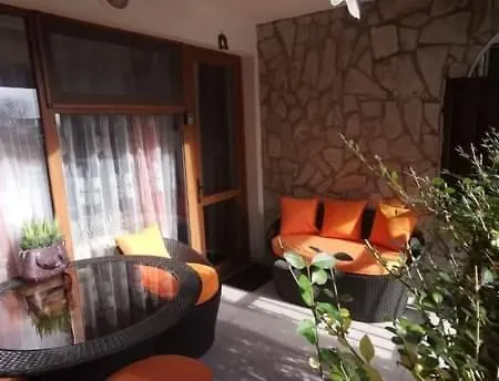 Apartment влас комплекс амфора , студио 704 *