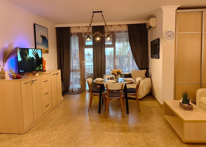 влас комплекс амфора , студио 704 公寓